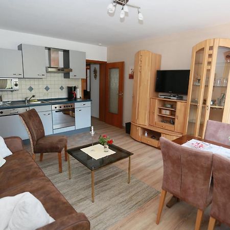Ferienwohnung Moselblick-Stein ヴァルヴィヒ エクステリア 写真