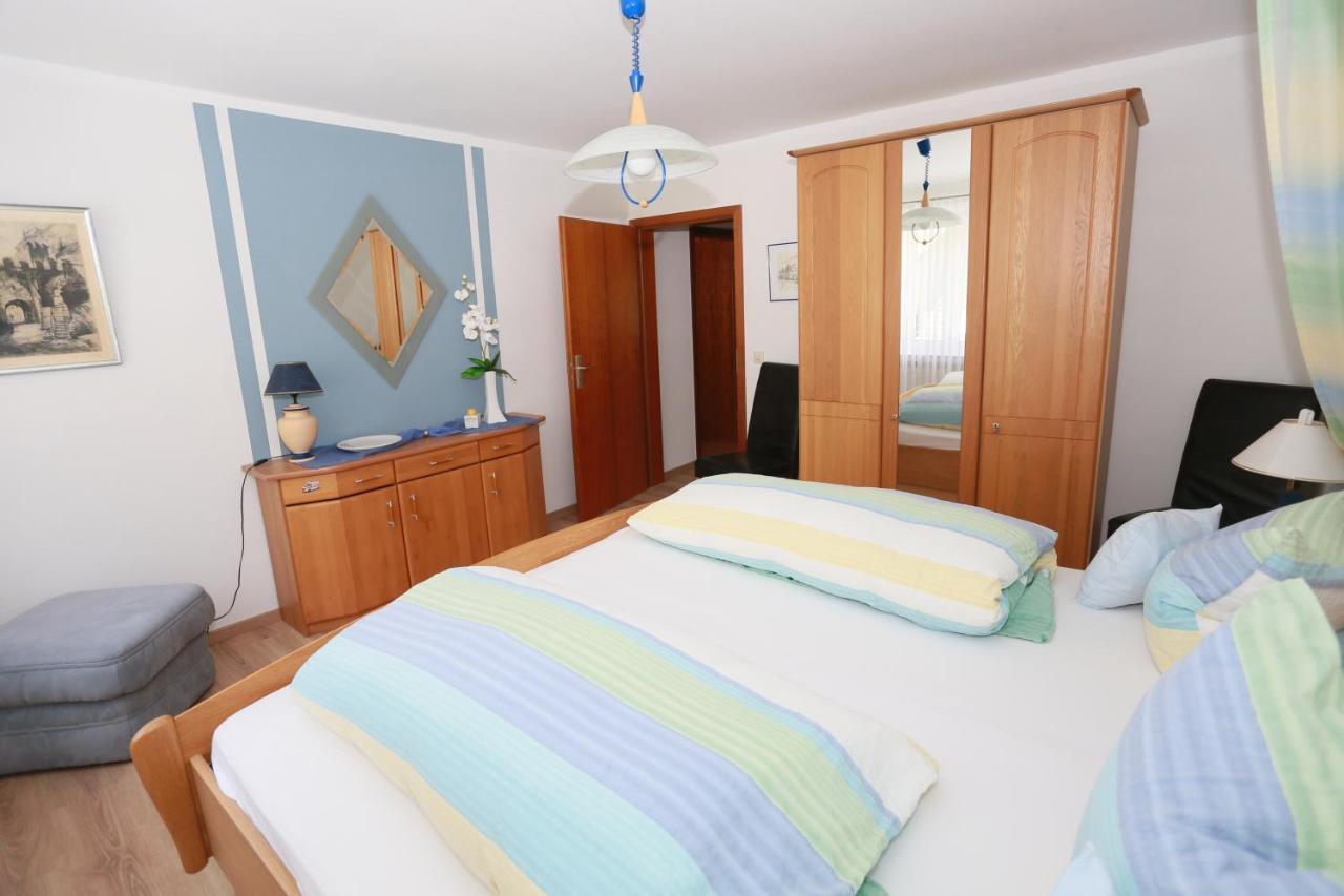 Ferienwohnung Moselblick-Stein ヴァルヴィヒ エクステリア 写真